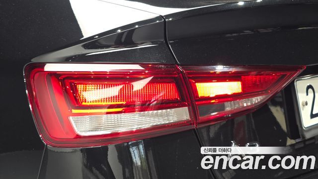 Audi A3 2020 — photo 9