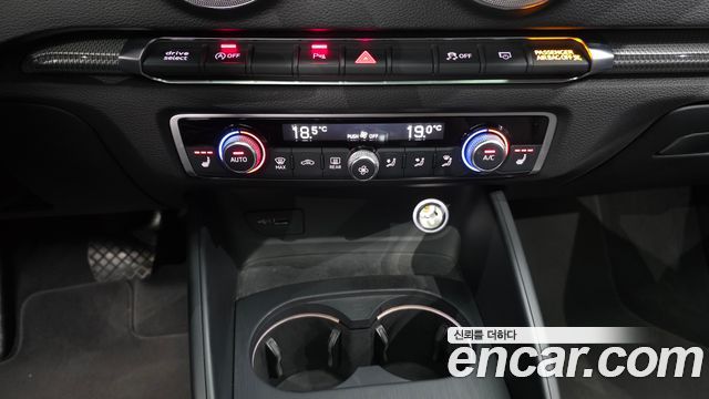 Audi A3 2020 — photo 30