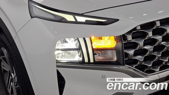 Hyundai Santafe 2021 — photo 8