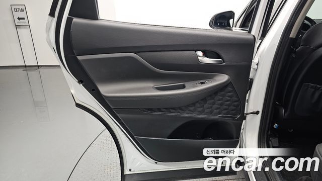 Hyundai Santafe 2021 — photo 15