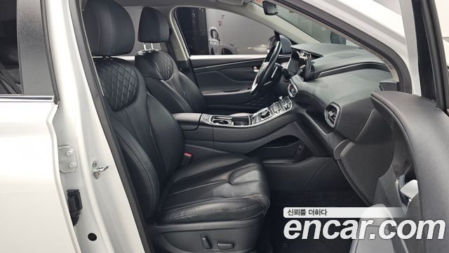 Hyundai Santafe 2021 — photo 16