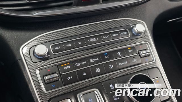 Hyundai Santafe 2021 — photo 28