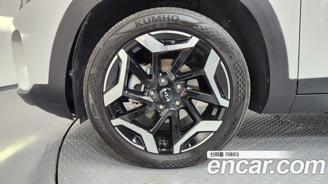 Kia Seltos 2023 — photo 5
