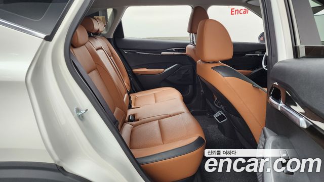 Kia Seltos 2023 — photo 17