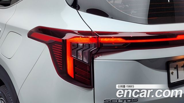 Kia Seltos 2023 — photo 9