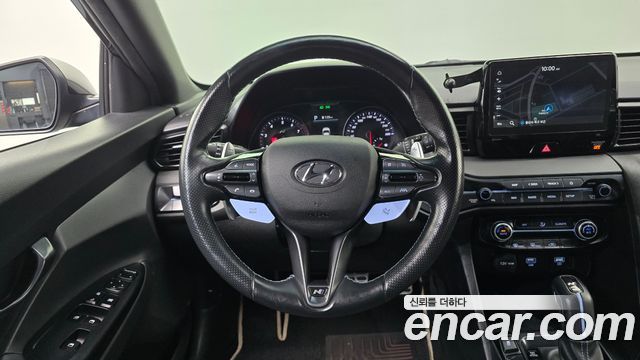 Hyundai Veloster 2021 — photo 19
