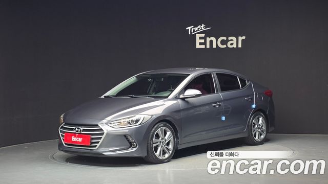 Hyundai AVANTE 2018 — photo 1