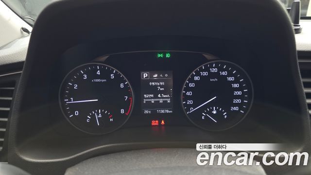 Hyundai AVANTE 2018 — photo 8