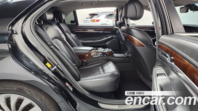 Genesis EQ900 2016 — photo 12