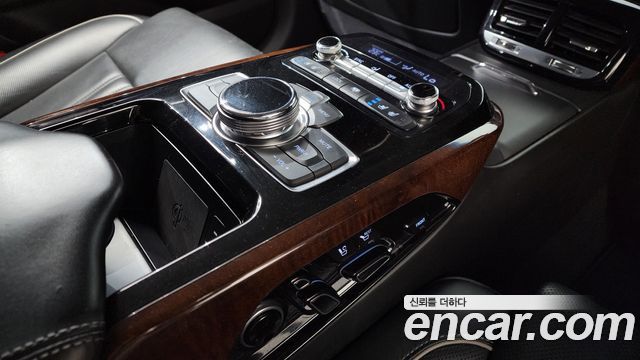 Genesis EQ900 2016 — photo 19
