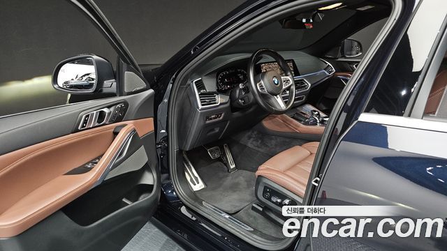 BMW X6 2023 — photo 13