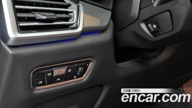 BMW X6 2023 — photo 19