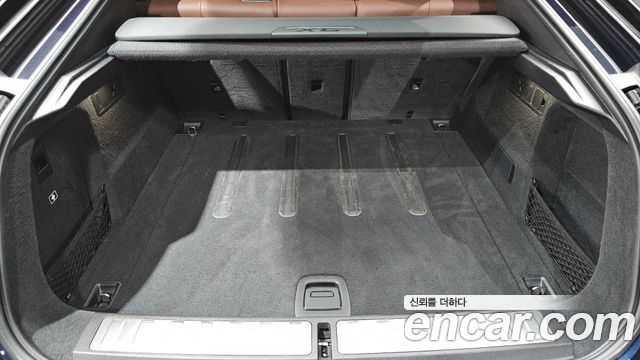 BMW X6 2023 — photo 34