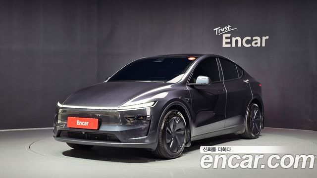 Tesla Model Y 2026 — photo 1