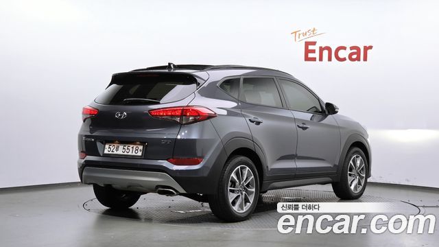 Hyundai Tucson 2018 — photo 2