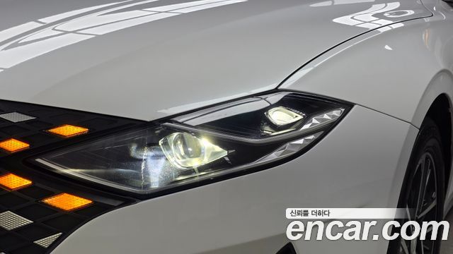 Hyundai Grandeur 2021 — photo 8