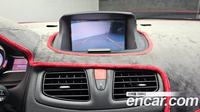 Renault Korea SM3 2015 — photo 21