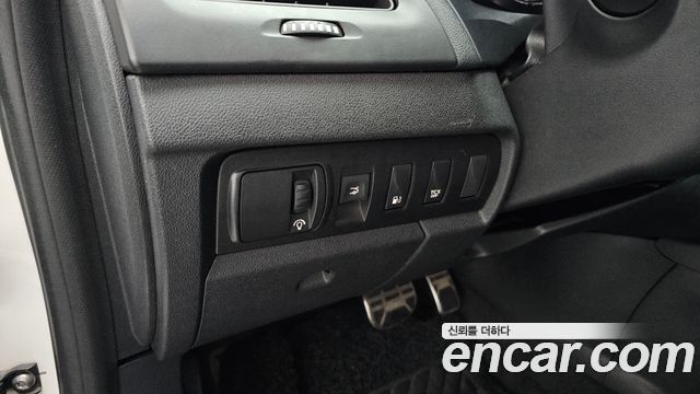 Renault Korea SM3 2015 — photo 26
