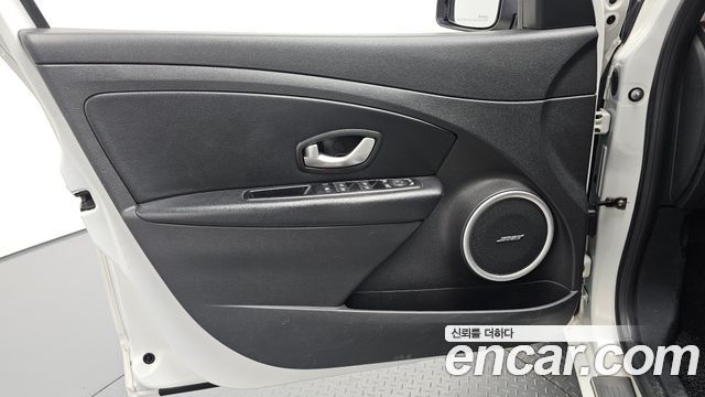 Renault Korea SM3 2015 — photo 14