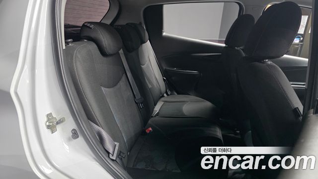 Chevrolet Korea Spark 2016 — photo 18
