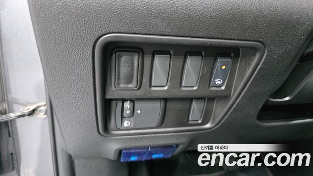 Renault Korea QM6 2023 — photo 12