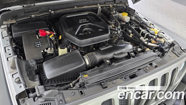 Jeep Wrangler 2021 — photo 6