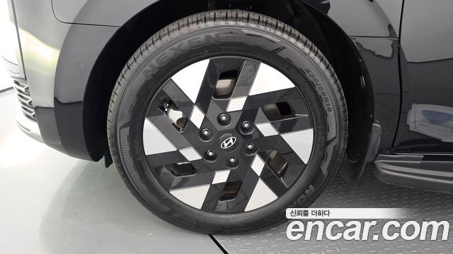 Hyundai Staria 2026 — photo 5