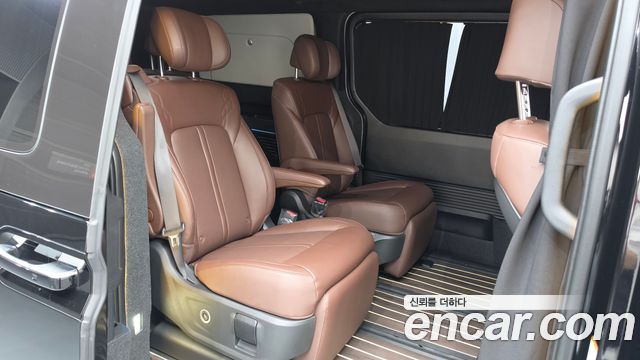 Hyundai Staria 2026 — photo 17