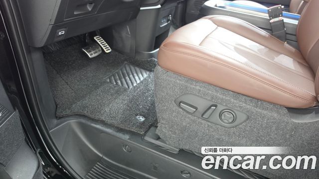 Hyundai Staria 2026 — photo 23