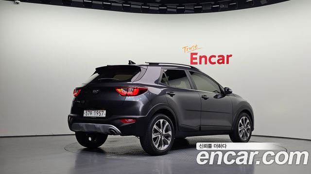 Kia Stonic 2019 — photo 2