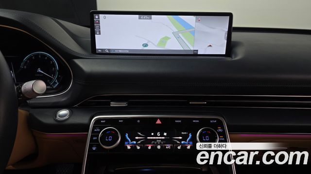 Genesis GV80 2023 — photo 15