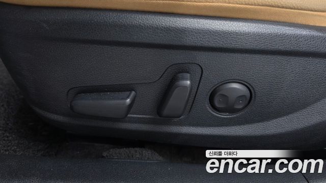Kia K7 2020 — photo 22