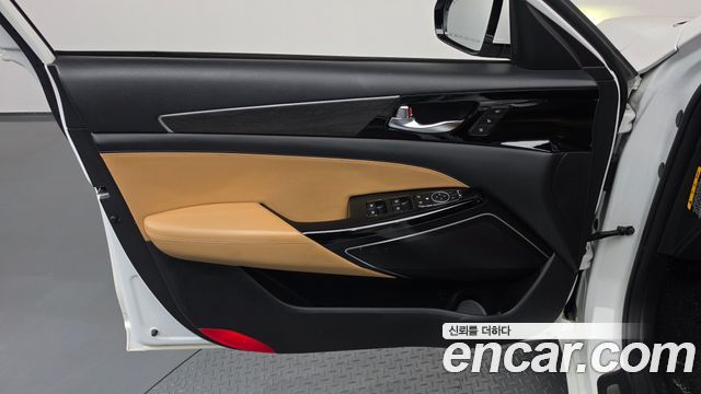 Kia K7 2020 — photo 14
