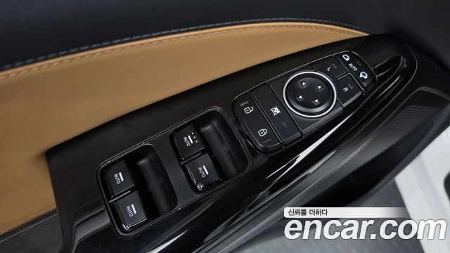 Kia K7 2020 — photo 29