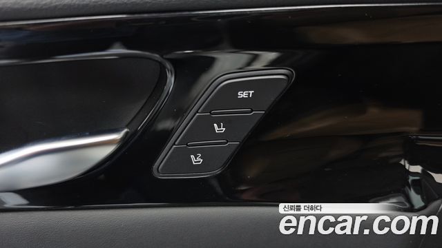 Kia K7 2020 — photo 30