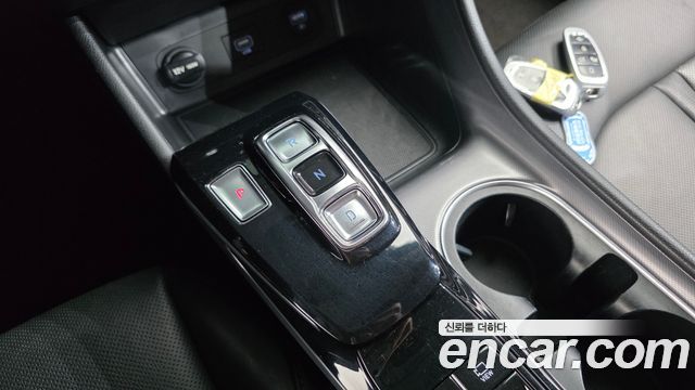 Hyundai Sonata 2023 — photo 12