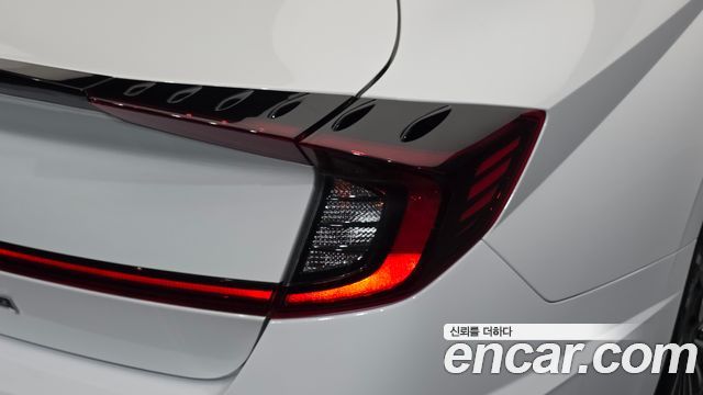 Hyundai Sonata 2023 — photo 9