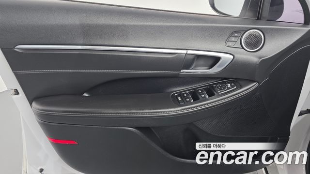 Hyundai Sonata 2023 — photo 14
