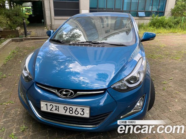 Hyundai AVANTE 2015 — photo 1