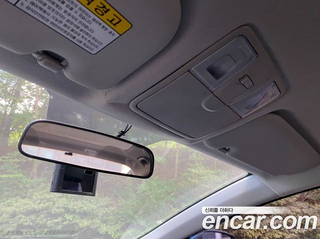 Hyundai AVANTE 2015 — photo 18
