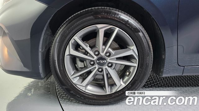 Kia K3 2022 — photo 5