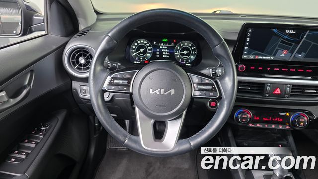 Kia K3 2022 — photo 19