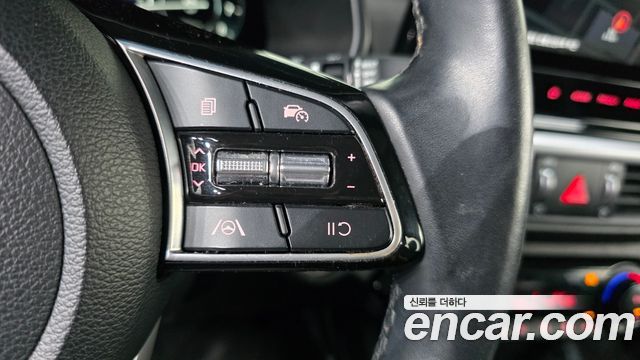 Kia K3 2022 — photo 27
