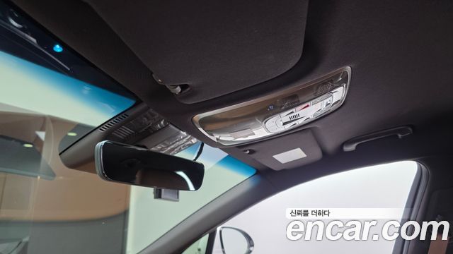 Genesis G80 2022 — photo 28