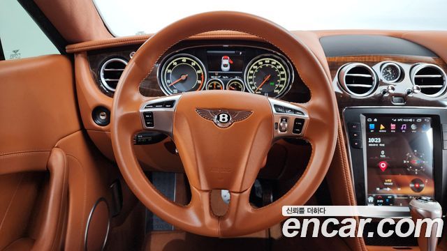 Bentley Continental 2015 — photo 13