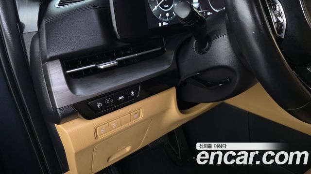 Kia Canival 2023 — photo 29
