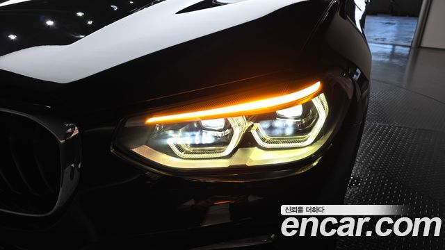 BMW X3 2019 — photo 8
