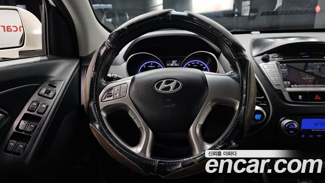 Hyundai Tucson 2010 — photo 13