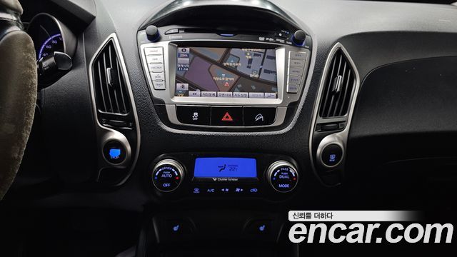 Hyundai Tucson 2010 — photo 14