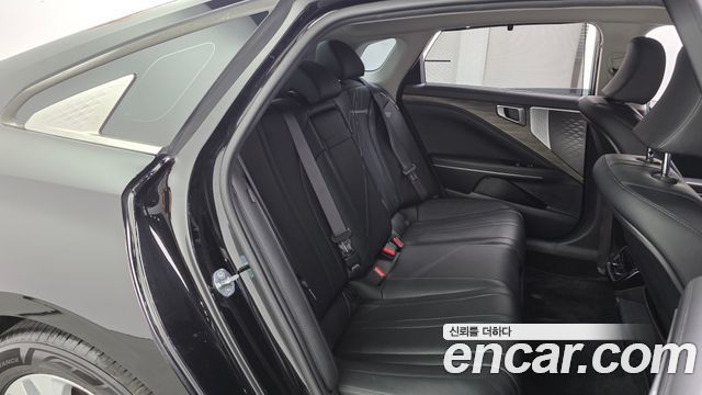 Kia K8 2022 — photo 17